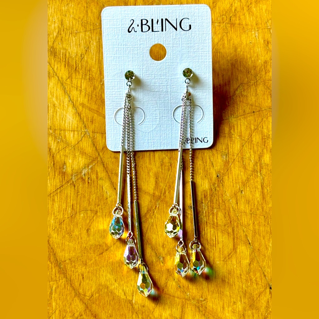 *Nwt* Bl’ing, Women’s Crystal Drop, Earrings